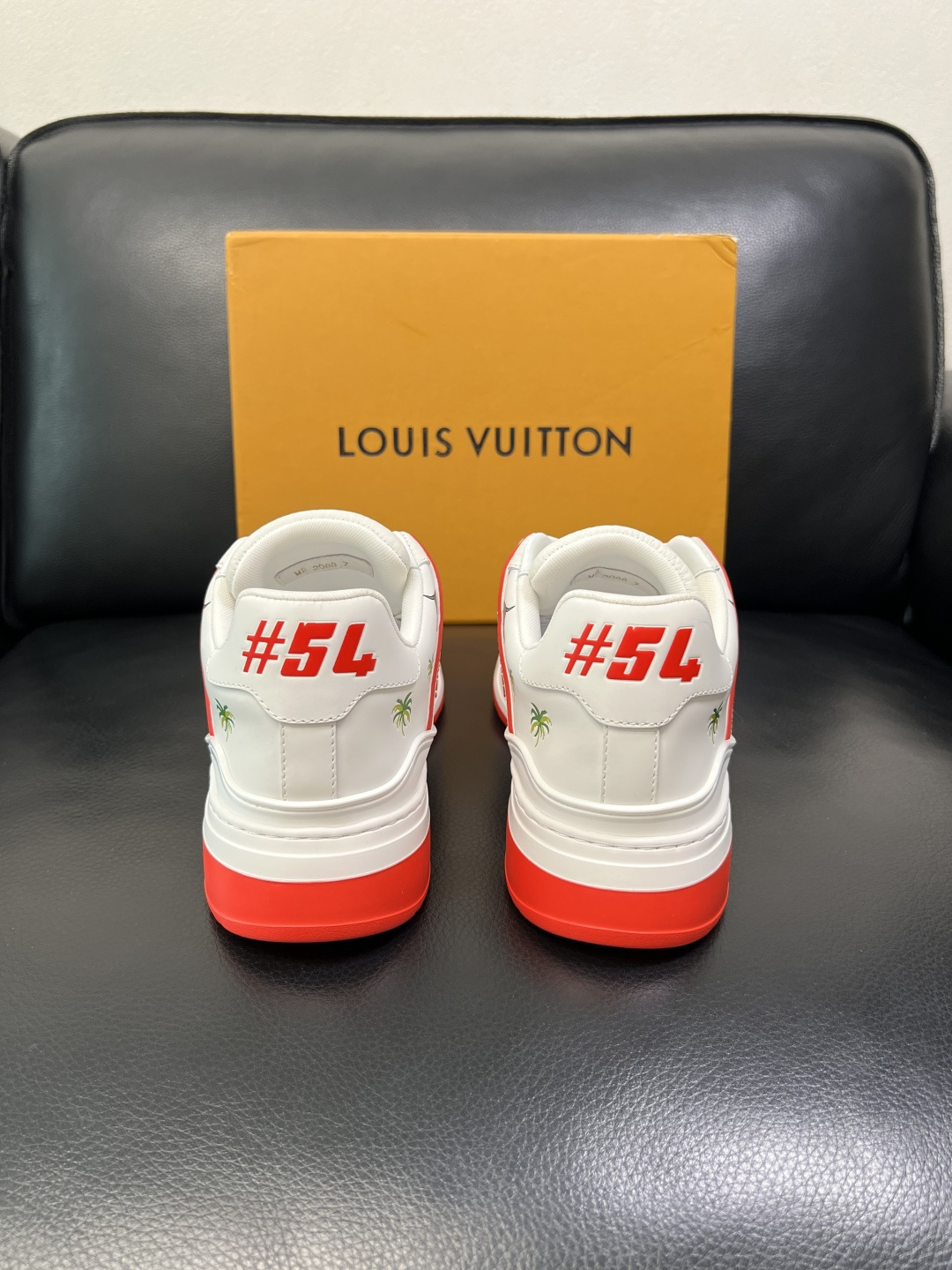 LV